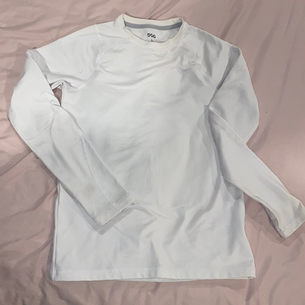 Boys DSG size large under armor long sleeve
